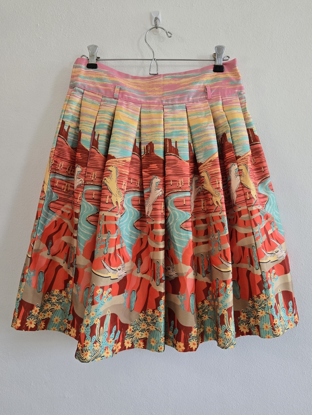 Lindy Bop Julia Pleated Desert Western Print Skirt in Coral and Turquoise Size 6